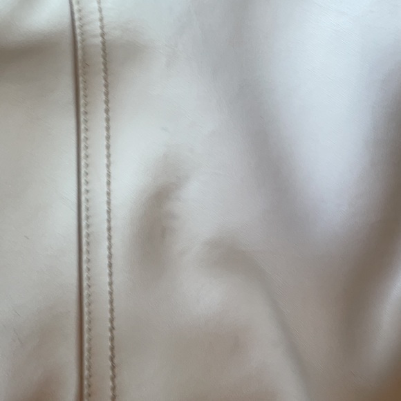 Coach purse! - Picture 3 of 5